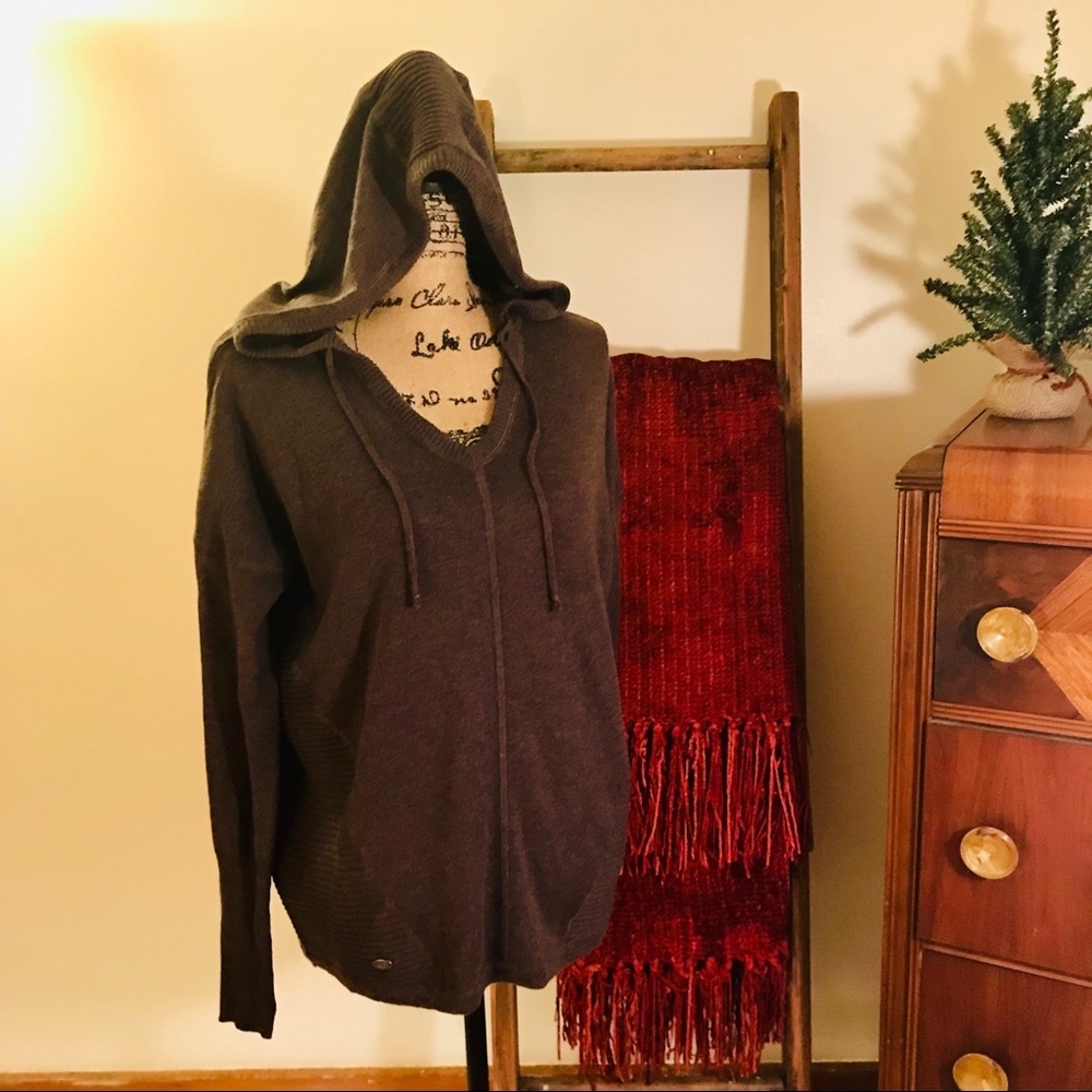 Athleta taupe brown sweater with hood. Small